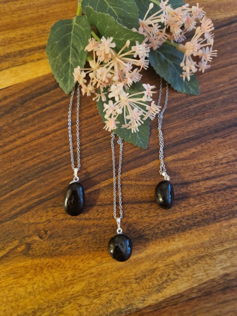 Halsband Turmalin Nugget