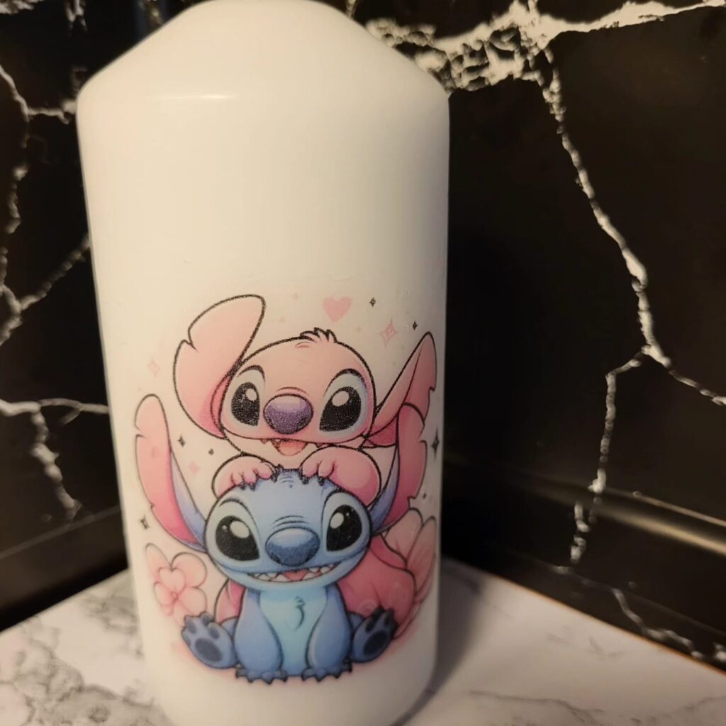Ljus med tryck av Lilo & Stich